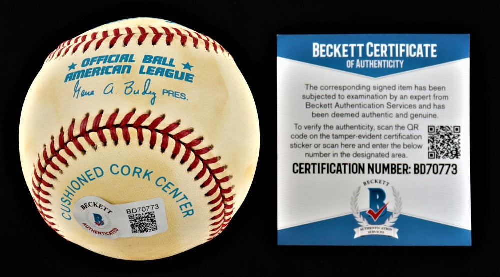 Vida Blue Signed OAL Baseball Inscribed "1971 MVP Cy Young" (Beckett)